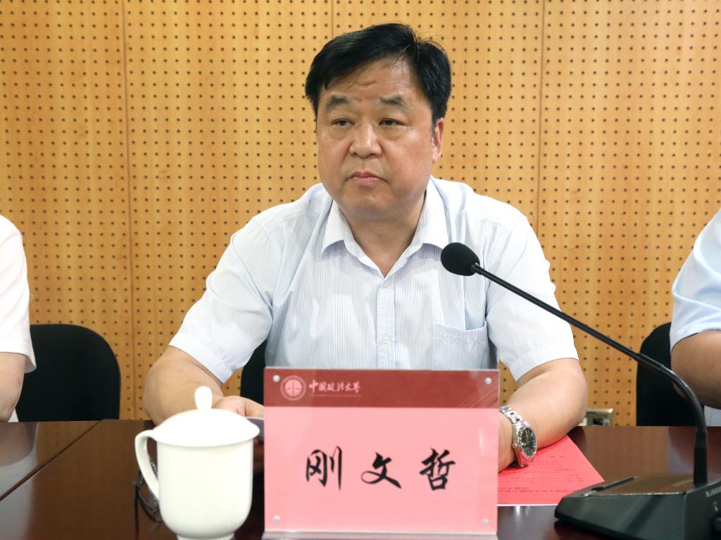 4f66dcc7-234c-49b8-b4ca-5f37c076d5cc.jpg